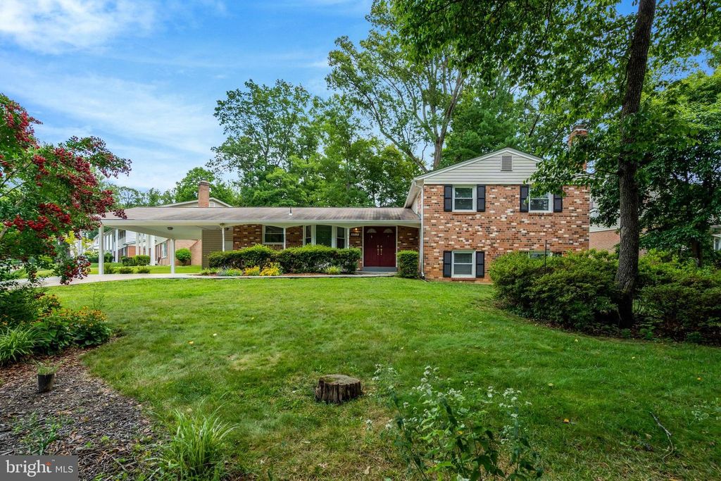 6717 REYNARD DR, Springfield, VA 22152