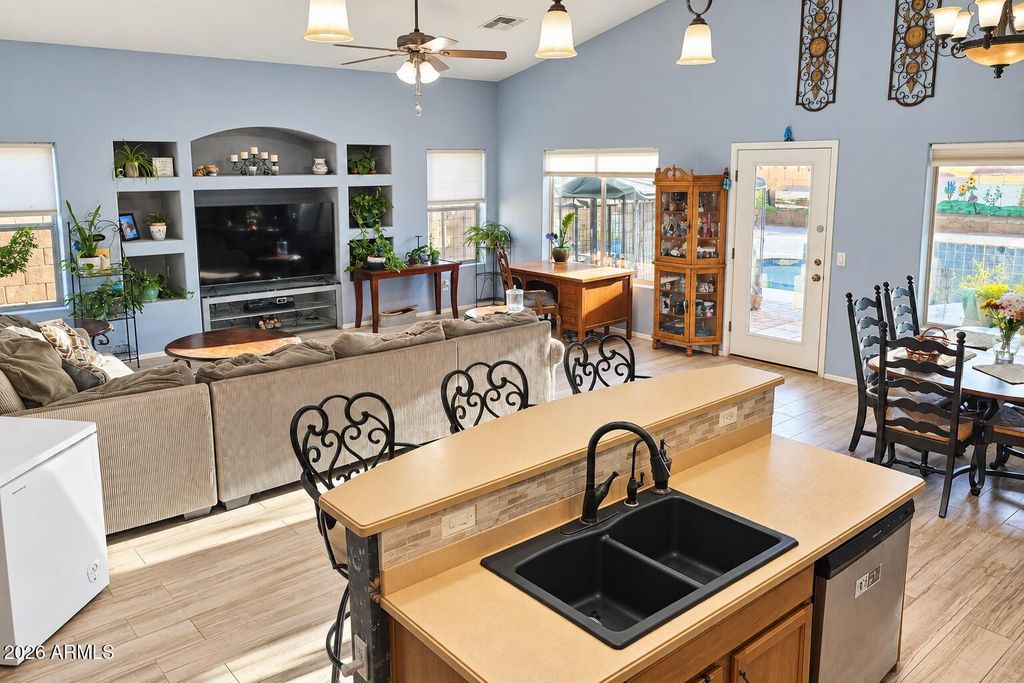 3577 S 257TH Avenue, Buckeye, AZ 85326 — photo 3