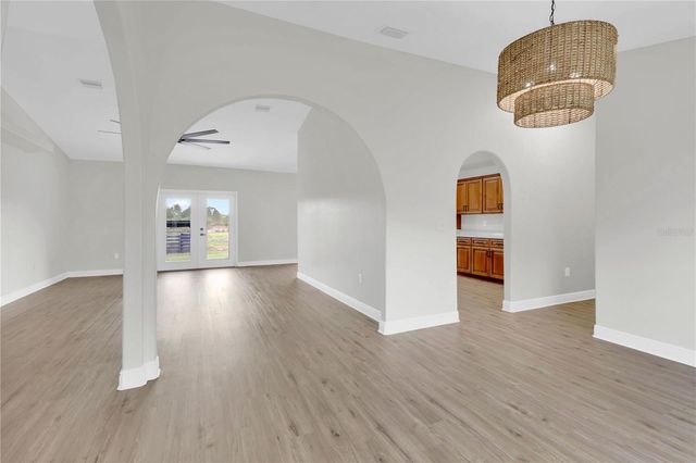 8 OAKRIDGE DRIVE, Frostproof, FL 33843