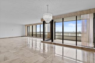 100 Lakeshore Drive 1955, North Palm Beach, FL 33408