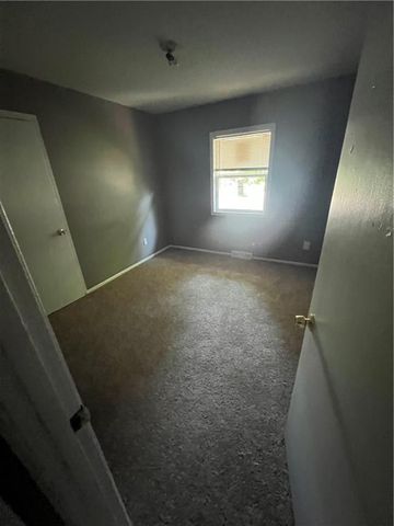 409 N Gilbert Street, Independence, MO 64056