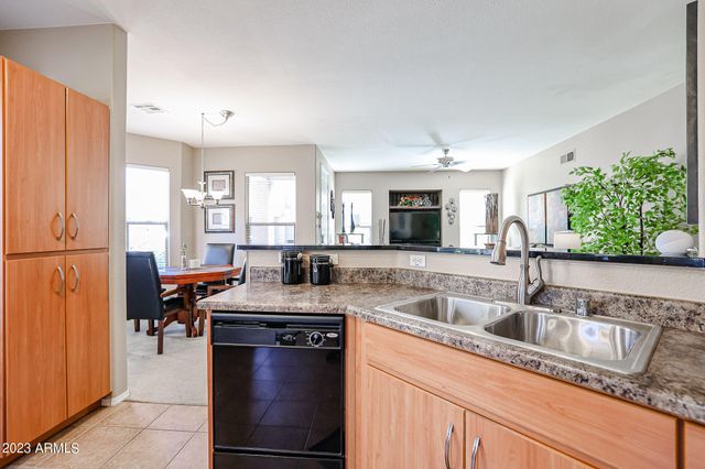 14250 W WIGWAM Boulevard 1811, Litchfield Park, AZ 85340