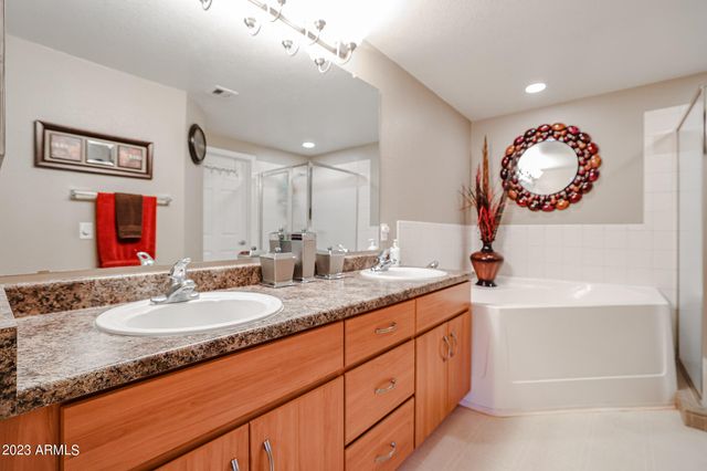 14250 W WIGWAM Boulevard 1811, Litchfield Park, AZ 85340