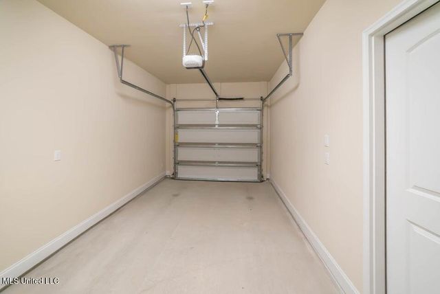 875 Reunion Place Circle, Biloxi, MS 39532