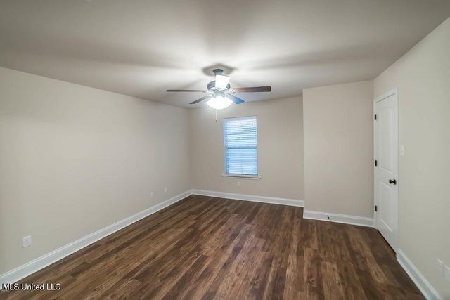 875 Reunion Place Circle, Biloxi, MS 39532