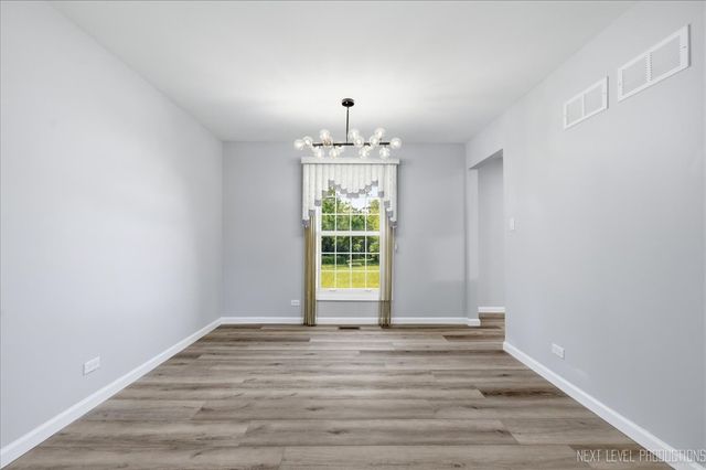 3007 Greenwood Road, Hazel Crest, IL 60429