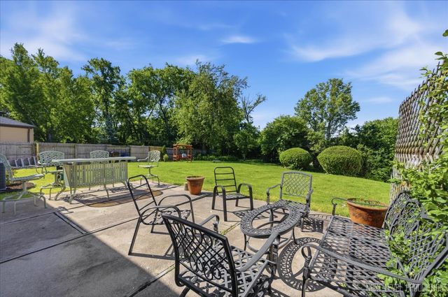 3007 Greenwood Road, Hazel Crest, IL 60429