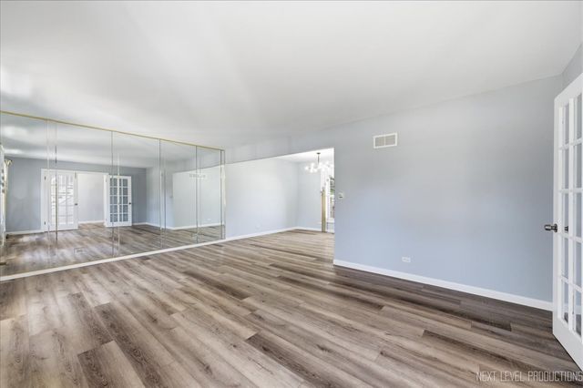 3007 Greenwood Road, Hazel Crest, IL 60429