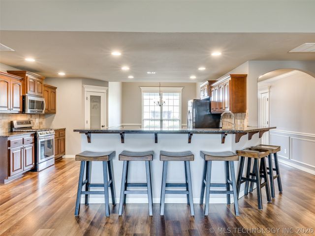9225 N 143rd East Avenue, Owasso, OK 74055