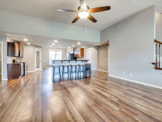 9225 N 143rd East Avenue, Owasso, OK 74055
