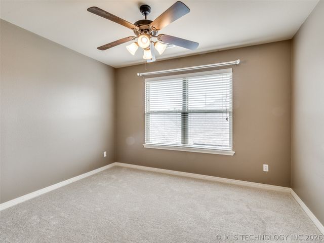 9225 N 143rd East Avenue, Owasso, OK 74055