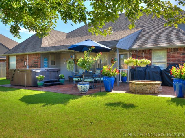 9225 N 143rd East Avenue, Owasso, OK 74055