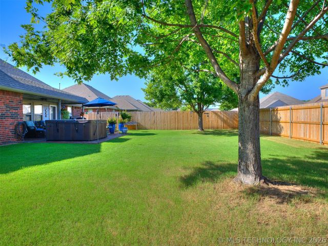 9225 N 143rd East Avenue, Owasso, OK 74055