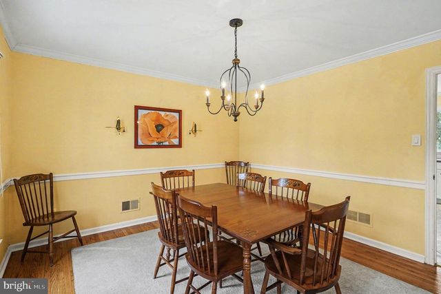 3 CARRIAGE WAY, Berwyn, PA 19312