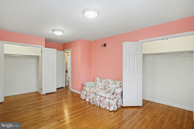 3 CARRIAGE WAY, Berwyn, PA 19312