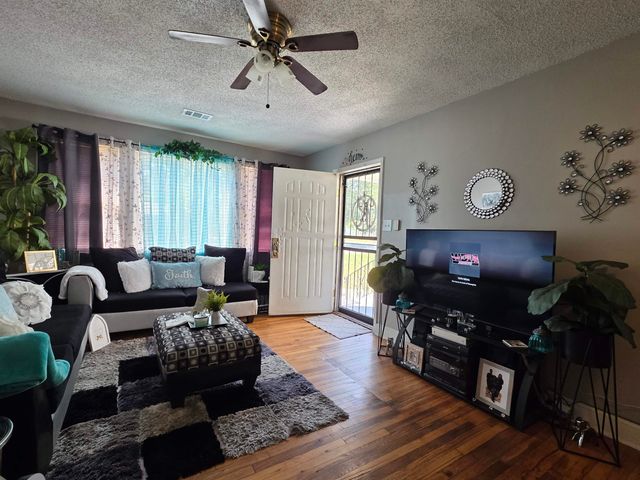 3640 HAZELWOOD AVE, Memphis, TN 38122