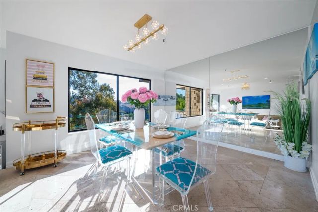 67 Sea Island Drive, Newport Beach, CA 92660