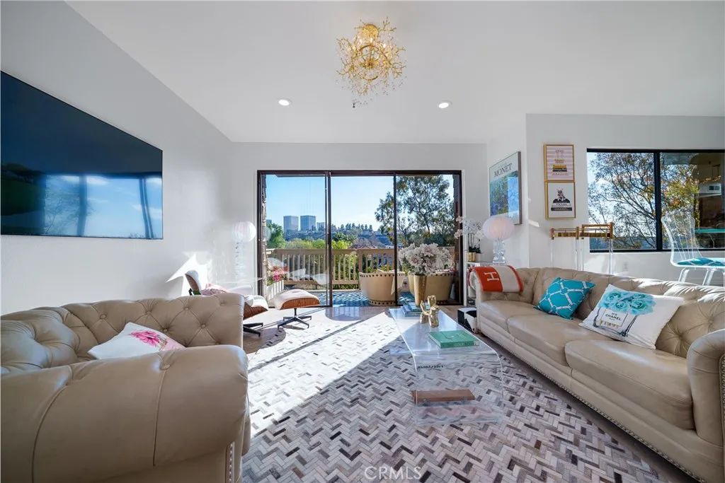 67 Sea Island Drive, Newport Beach, CA 92660