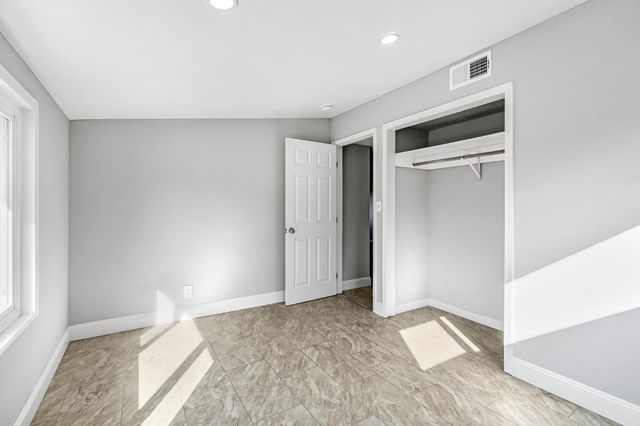 3763 E Swift Avenue, Fresno, CA 93726