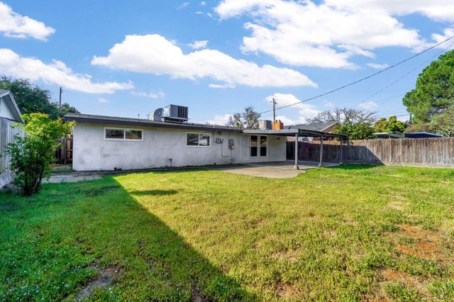 3763 E Swift Avenue, Fresno, CA 93726