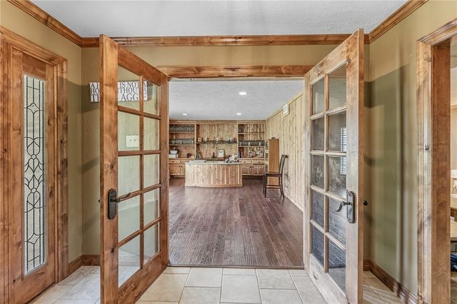 1100 Broadmoor Drive, Bryan, TX 77802