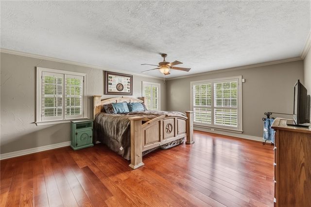 1100 Broadmoor Drive, Bryan, TX 77802