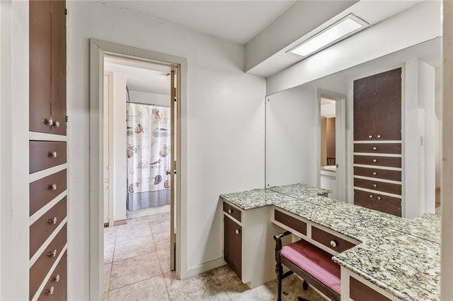 1100 Broadmoor Drive, Bryan, TX 77802