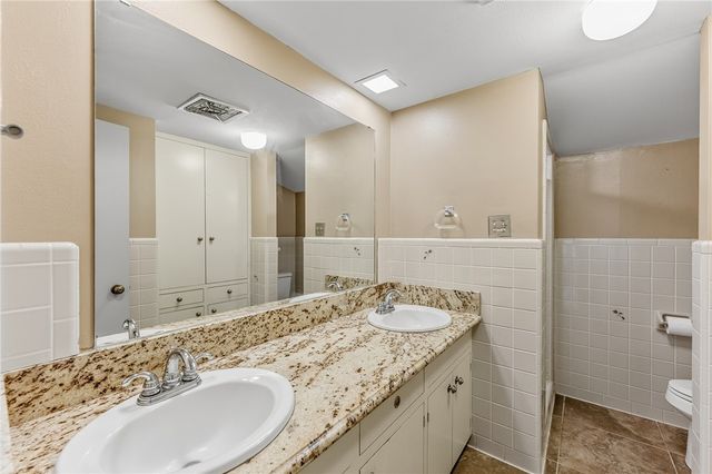 1100 Broadmoor Drive, Bryan, TX 77802