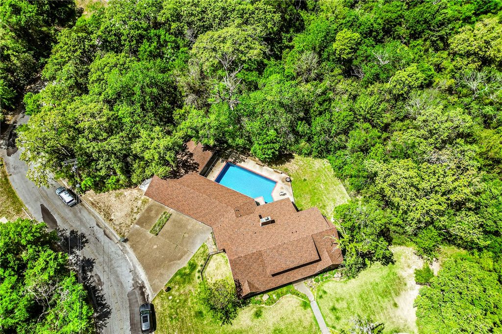 1100 Broadmoor Drive, Bryan, TX 77802 — photo 3