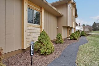 1365 Thistelridge, Groveland, MI 48442