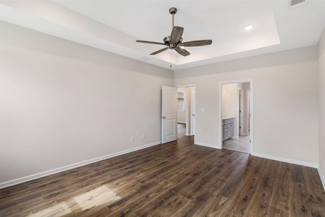 185 VALLEYVIEW LN, Oakland, TN 38060