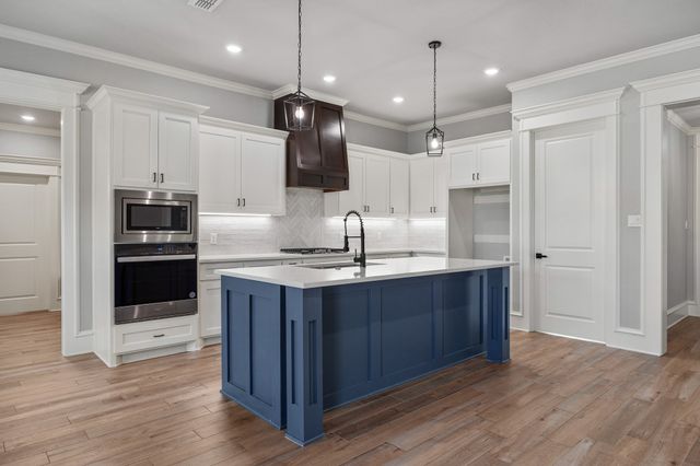 14662 Woodland Creek, Tyler, TX 75706