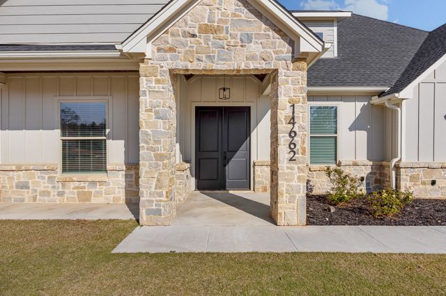 14662 Woodland Creek, Tyler, TX 75706