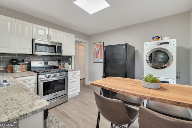 94 Cochran Road, Marietta, GA 30060