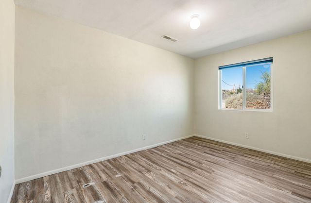 1000 Calle De Celina NW, Corrales, NM 87048