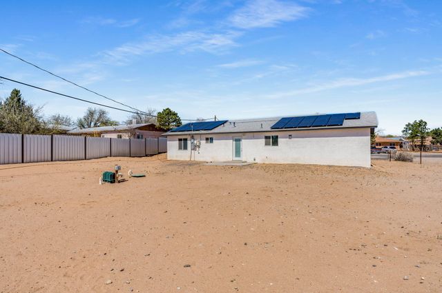 1000 Calle De Celina NW, Corrales, NM 87048