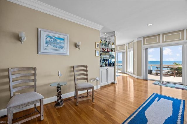 44 Bay Front PL, Hampton, VA 23664