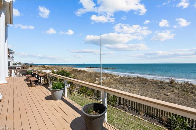 44 Bay Front PL, Hampton, VA 23664