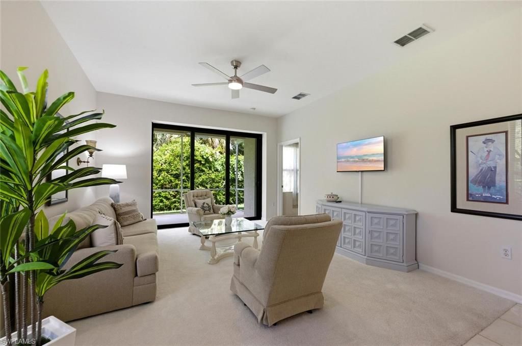 7685 Meadow Lakes DR 1301, NAPLES, FL 34104 — photo 5