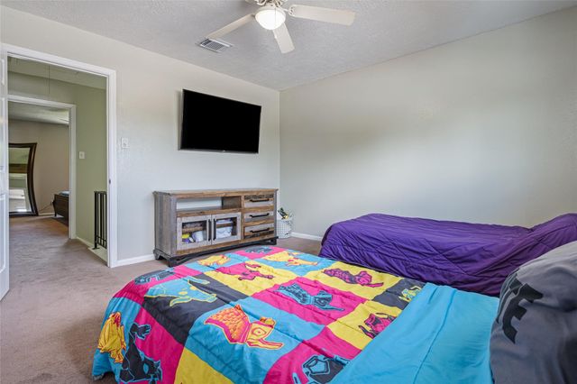 3808 Laura Leigh Drive, Friendswood, TX 77546