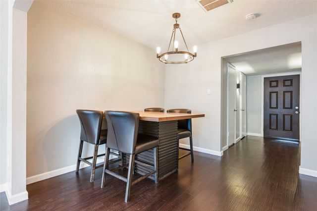 3808 Laura Leigh Drive, Friendswood, TX 77546