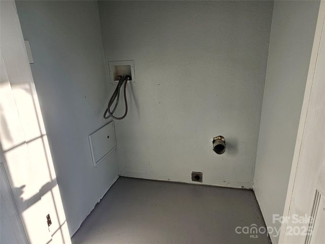 311 N Meadow Drive, Morganton, NC 28655