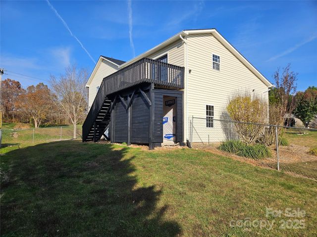 311 N Meadow Drive, Morganton, NC 28655