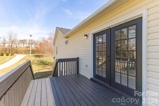311 N Meadow Drive, Morganton, NC 28655