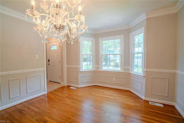 200 Walden DR, Yorktown, VA 23692