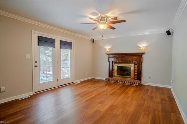 200 Walden DR, Yorktown, VA 23692