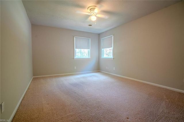 200 Walden DR, Yorktown, VA 23692