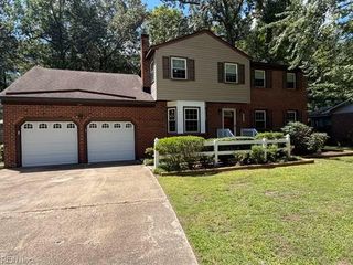 200 Walden DR, Yorktown, VA 23692