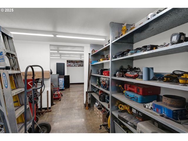 78341 SNAUER Ln, Cottage Grove, OR 97424