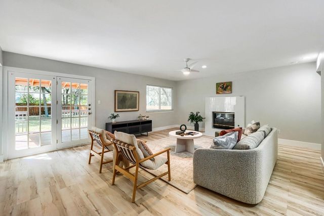 12410 Blossomwood DR, Austin, TX 78727